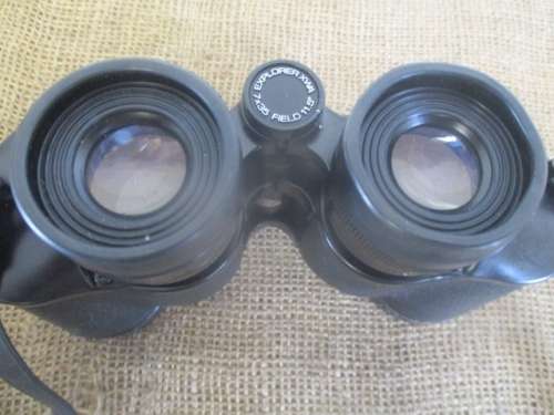 Unmatched Beautiful Pre-Loved Bushnell Insta-Focus Explorer II  XWA 7 X 35` Field 11.5' Binocular