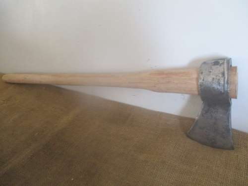 For Sarel's Bid Only - Solid Steel Vintage 4lb Wood Spliting Axe