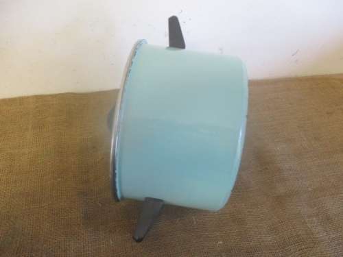 Beautiful Vintage Old Fashioned Enamel Pot In Lovley Turquoise Colour