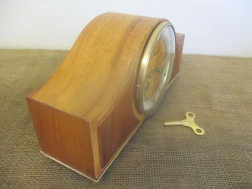 So Cute And Adorable....This Lovely Vintage Muller Schlenker 8 Mantle Clock With Winding Up Key