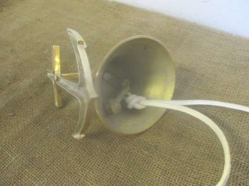 Bid For Koos Only - Give Your Guests A Warm Welcome...Beautiful Solid Brass Wall Hanging Ships