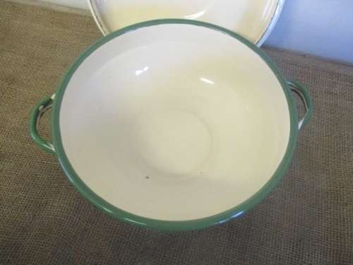 For Lorna's Bid Only - Nice Large Vintage Old Fashioned Enamel Lidded Dish
