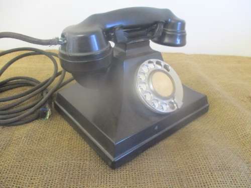 Genuine Vintage 1930's Siemens Brothers & Co Ltd London Bakelite Rotary Dail Table Telephone