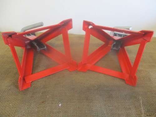 A Nice Set Of Real Sturdy MVP Pro-Lift Model T-9360 3 ton Heavy Duty Jack Stands