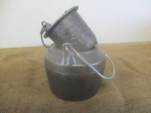 Real Old Vintage Cast Iron Kenrick 9/16 Pint Glue Pot
