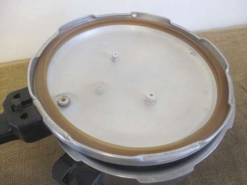 Smart Tedelex Model TPC07A Pressure Cooker    7 Liter