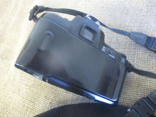 Vintage Nikon AF N6006 35mm SLR Film Camera With Shoulder Strap       1991