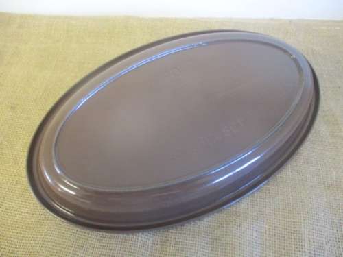 Beautiful Brown Le Creuset 40 Enameld Cast Iron Pie Dish