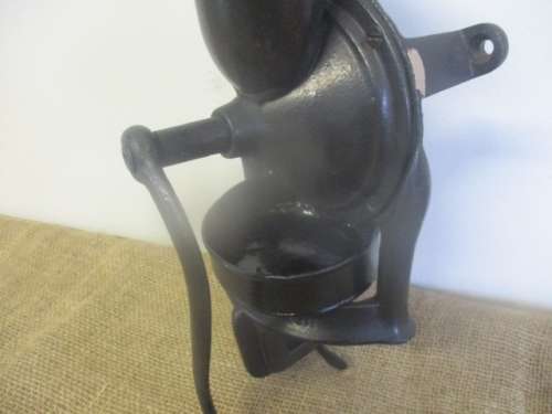Beautiful Complete Vintage Cast Iron No 3 Lovelock Coffee Grinder With Original Catch Tray