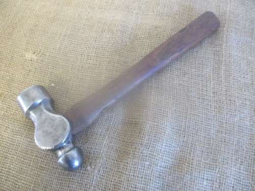 Beautiful Old Heavy Duty Solid Steel 2lb Ball Pein Hammer