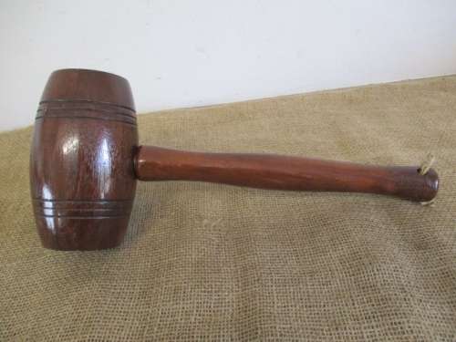 Beautiful 800gr Wooden Mallet......Carpenter's Mallet???????