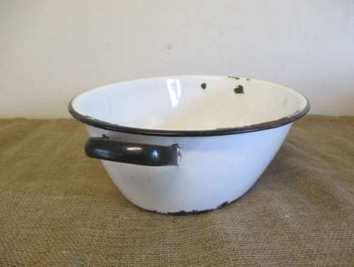 Relisted - Characterful Oval Old Fashioned Enamel Wash Basin