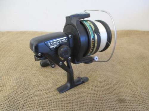 Very Good Daiwa J4000X Front Drag Fishing Reel In Original Packaging       Made In Japan