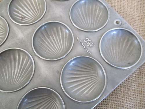 For cen`s bid only - For Real Baking Pleasure..Three Beautiful Vintage Shell & Ivy Leaf Tin Baking