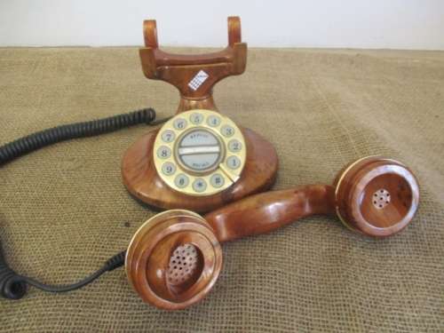 Lovely Old Telkom SA Pty Ltd Bakelite Rotary Dail Table Telephone