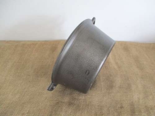 Brilliant Cast Iron Flat Bottom Pot With Sizable Depth