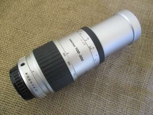 For StoSim Bid Only - Vintage Pentax MZ -7 SLR Camera With Attached Pentax 28 - 80 Lens