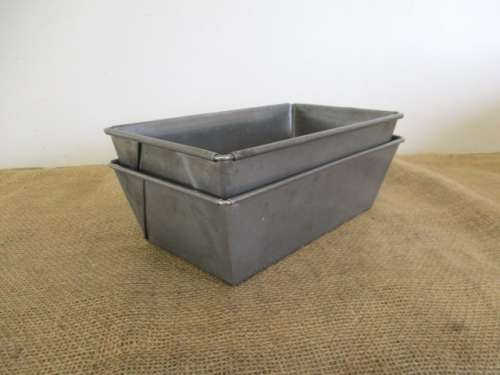 Two Very Beautiful And Sturdy Vintage Metal Bread Pans                       Made In England