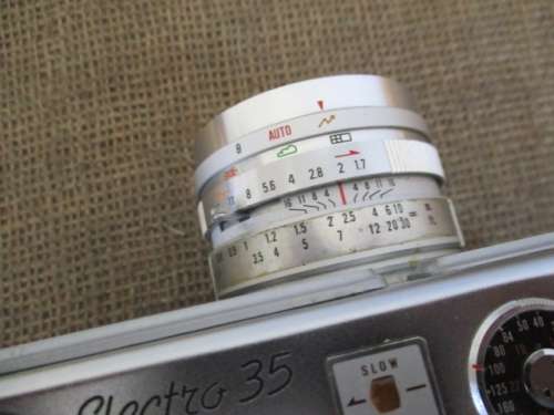Vintage Yashica Electro 35 35mm SLR Film Camera With Leather Case                 1966