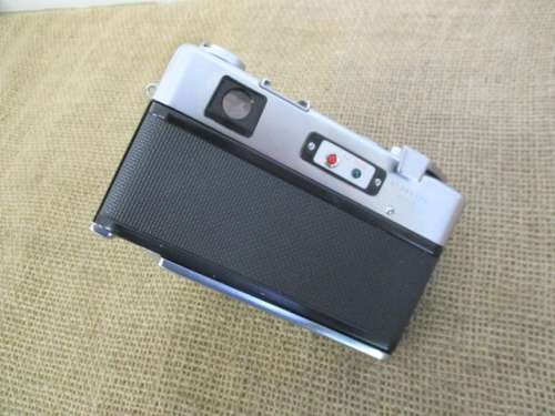 Vintage Yashica Electro 35 35mm SLR Film Camera With Leather Case                 1966