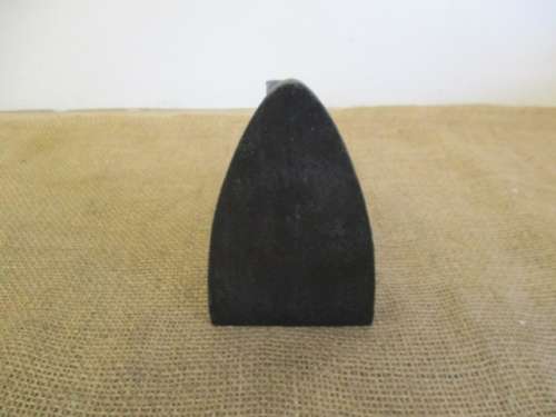 For Deputy  Bid  - Genuine Antique Cast Iron Crane No 4 Sad Iron On Enterprise 8397 Metal Trivet