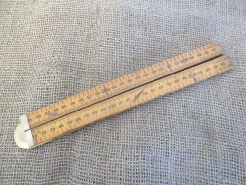 Lovely Vintage 1M Boxwood Rabone Chesterman No 1191 Folding Carpenter`s Ruler With Spirit Level