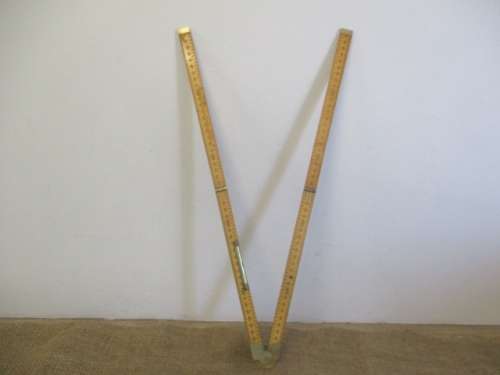Lovely Vintage 1M Boxwood Rabone Chesterman No 1191 Folding Carpenter`s Ruler With Spirit Level