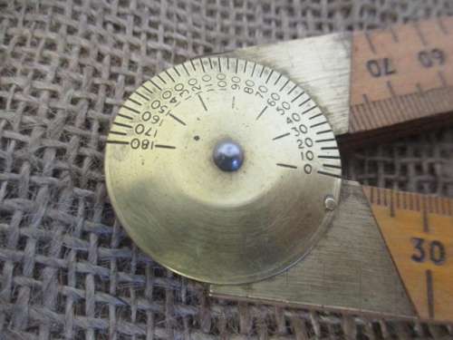Lovely Vintage 1M Boxwood Rabone Chesterman No 1191 Folding Carpenter`s Ruler With Spirit Level