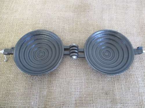 Beautiful Cast Iron Jaffle Maker