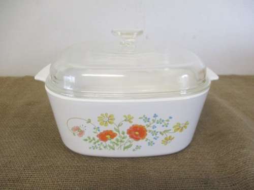 Beautiful Large Vintage Wildflower Corning Ware 5 Quart A-5-B Square Casserole Dish         1970`s