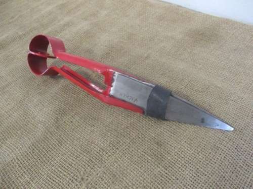 Beautiful Vintage Vicker 7 inch Sheep Shear Scissor