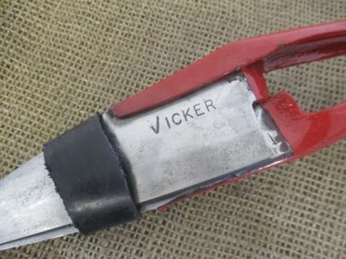 Beautiful Vintage Vicker 7 inch Sheep Shear Scissor