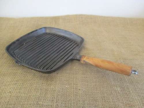 Beautiful Cast Iron Steak Pan