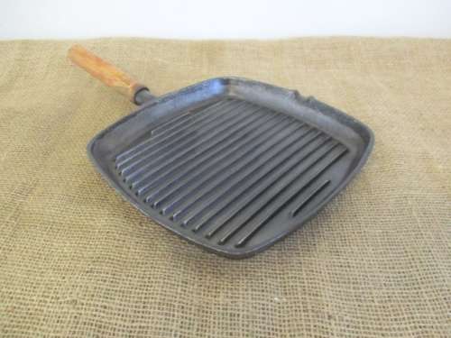 Beautiful Cast Iron Steak Pan