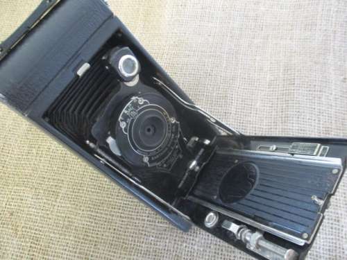 Antique Kodak No 1A Folding Pocket Camera By Eastman Kodak Company, USA.     1926 - 1932