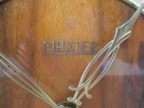 Lovely Vintage Maxter Mantle Clock With Winding Up Key