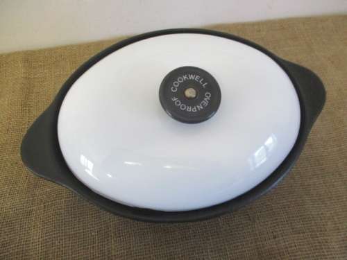 Get Yourself This Most Beautiful Everlasting Sizable No 10 Cookwell Ovenproof Cast Iron Casserole