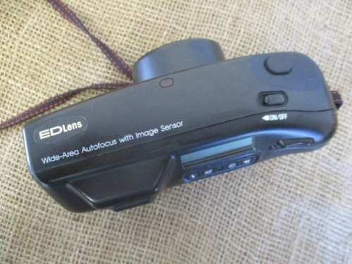 Vintage Nikon Zoom Touch 800 SLR 35mm Camera With Attached Nikon Zoom 37-105mm Macro Lens       1998