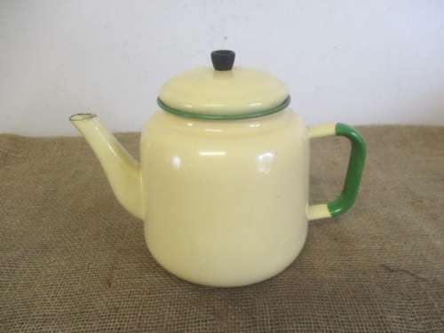 Beautiful Fairly Large Vintage Old Fashioned Enamel Coffee Pot