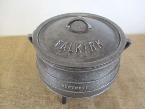 Magnificent And Robust Sizable BestDuty #2 Three Legged Solid Cast Iron Potjie Pot With Falkirk Lid