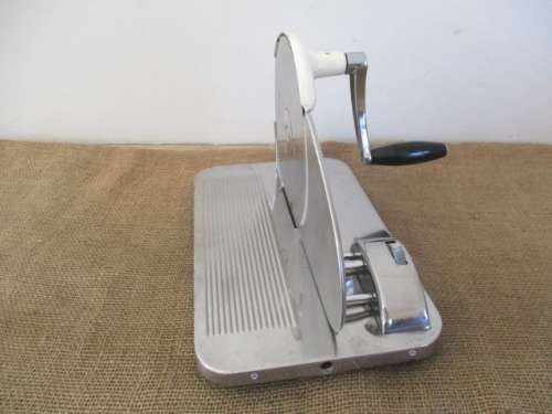 Very Neat Vintage Pineware Stainless Bread Slicer