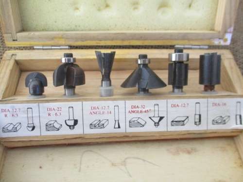 Nice Woodworking Router Bit Set Of Six In Original Wooden Container