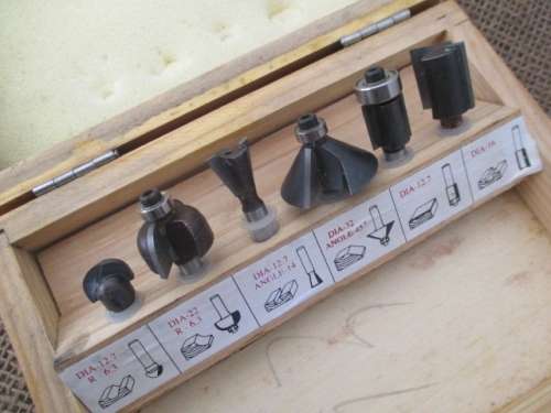 Nice Woodworking Router Bit Set Of Six In Original Wooden Container