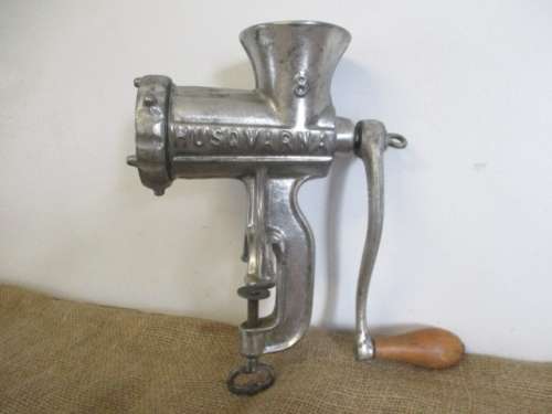 Perfect And Complete Vintage Cast Iron No 8 Husqvarna Reliance Meat Mincer         Made In Sweden