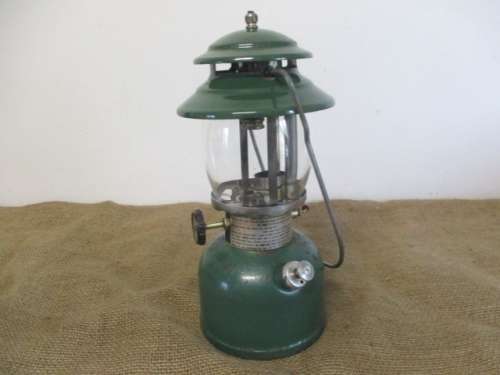 Beautiful Vintage Coleman 201 Kerosene Lantern.  Wichita, Kansas USA.  Sept 1979