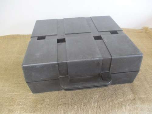 Rare Vintage Olivetti Studio 46 Portable Typewriter In Original Case     Spain