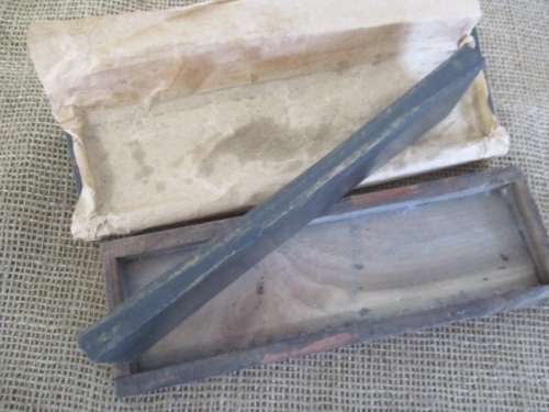 Vintage Smith`s `The Symbol Of Sharpening` Double Sided Sharpening Stone In Wooden Holder