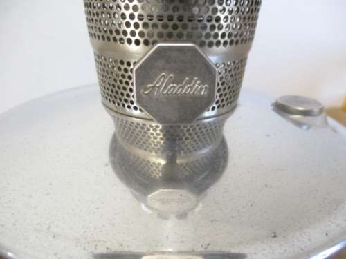 Beautiful Vintage Aladdin No 23 Oil Lamp With Chimney And Two Mantles           Made In England