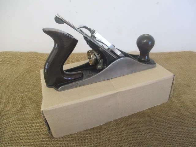 Neat Stanley Bailey No 4 Hand Plane        Made In England
