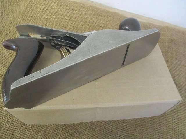 Neat Stanley Bailey No 4 Hand Plane        Made In England